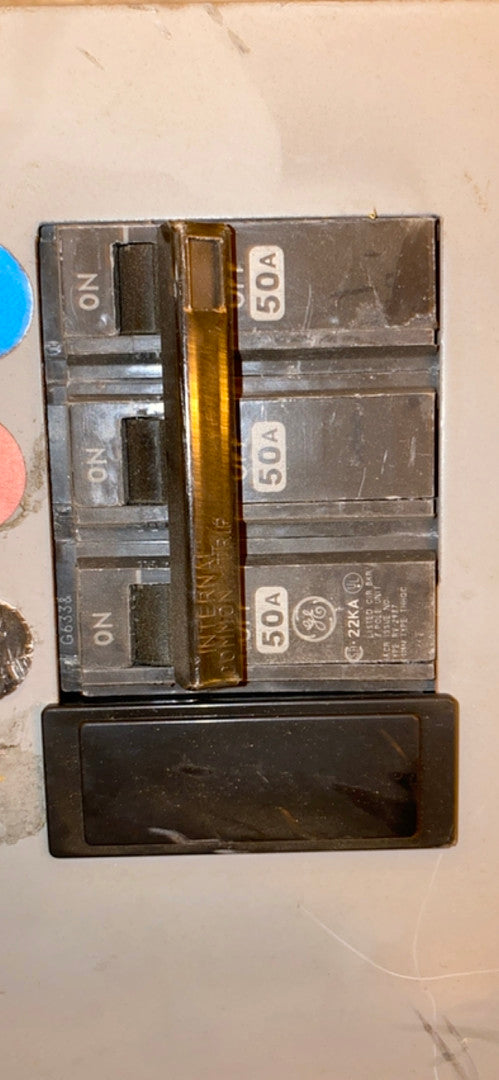Starline Busway Tap Box 50A 240v CBMDC100XGLR15(2)2p/504(S6LLST3019)