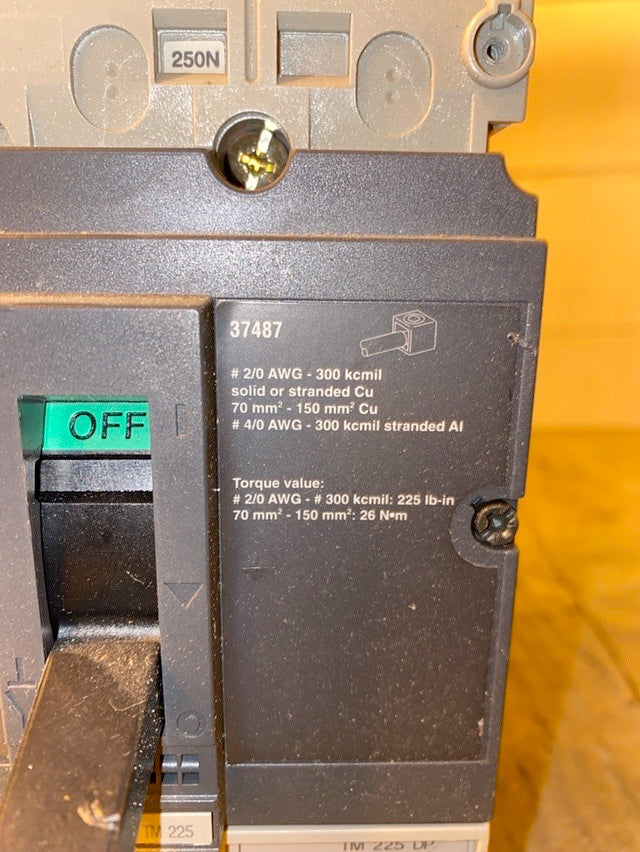 MERLIN GERIN, NSF250 N, 225A (S6LLST1303)(S6LLST1303)