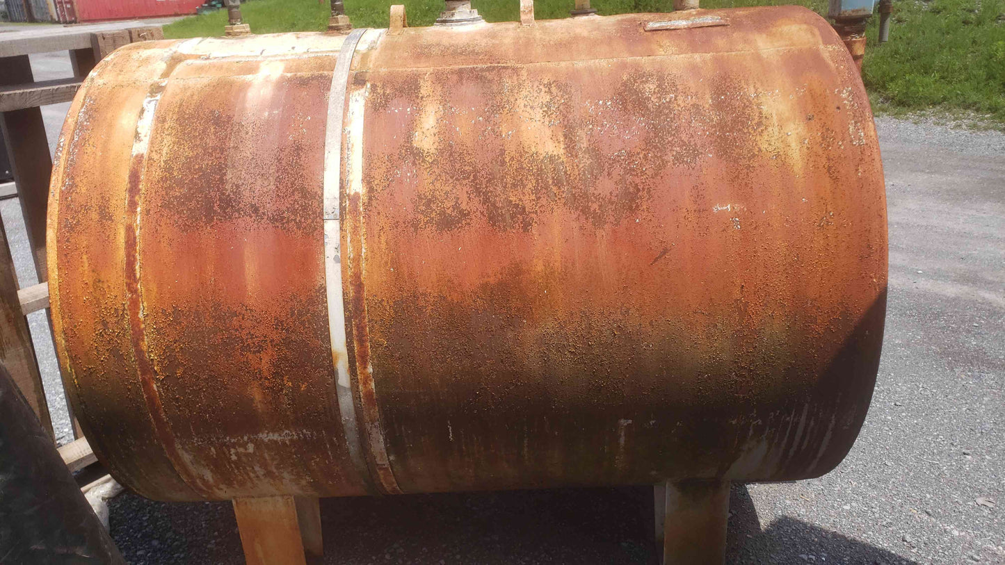 500 Gallon Diesel Fuel Storage Tank Horizontal Cylinder (SKU: 109301)
