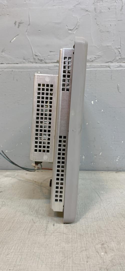 ALLEN-BRADLEY PANELVIEW PLUS 1000 2711P-RDT10C(S6LLST10233)
