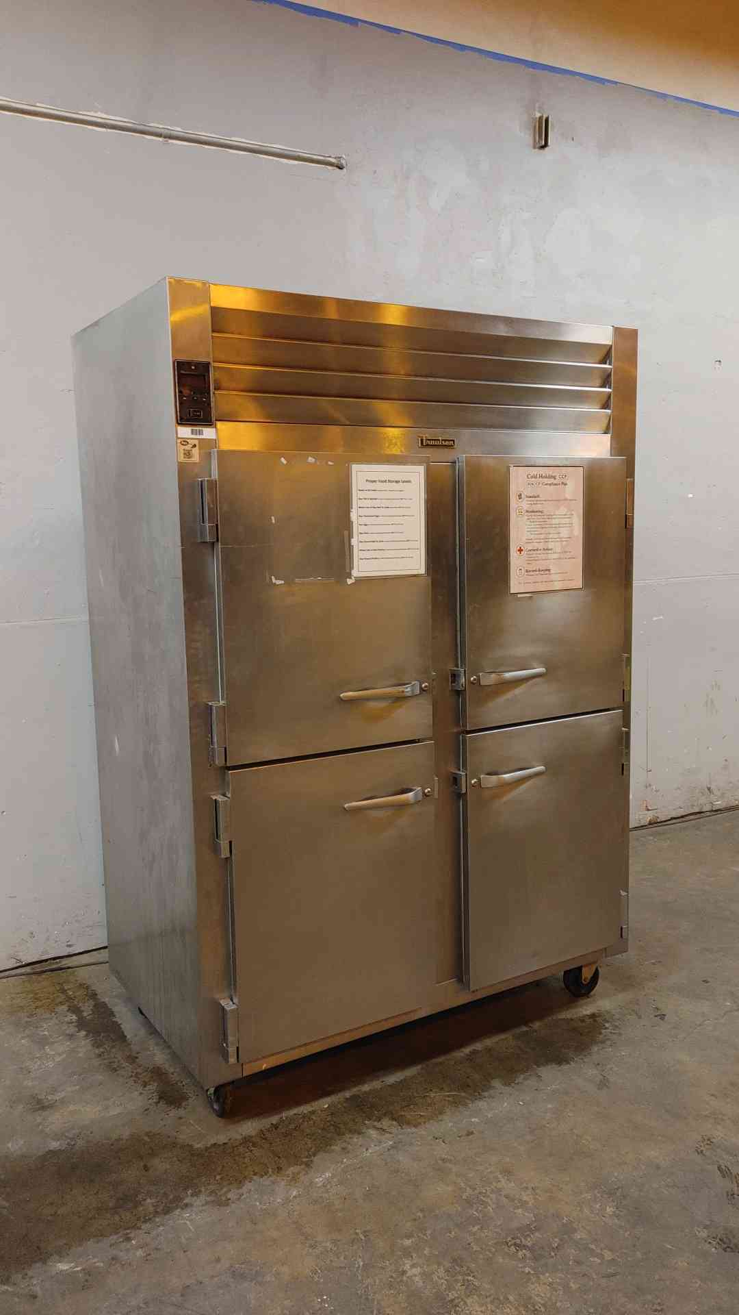 Traulsen Commercial Refrigerator 115V RHT232WUT Reach In TESTED
