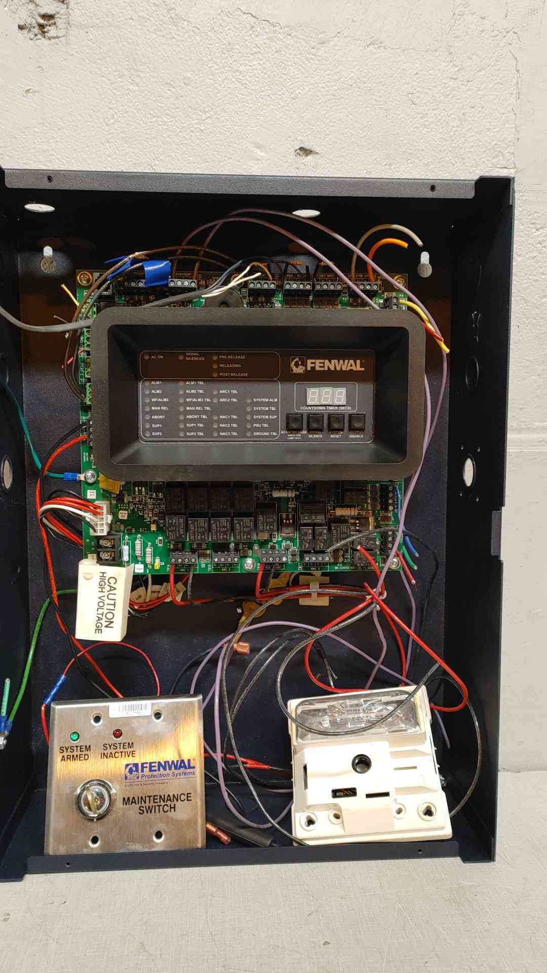 Fenwal 732 Fire Protection Control Panel 3.2A 240VAC 30-732001-201