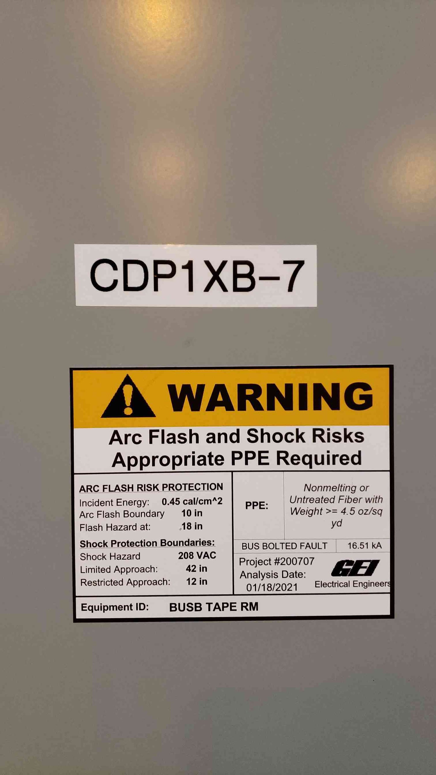 General Electric Indoor Safety Switch 400A 600VAC 250VDC 3PH THN3365