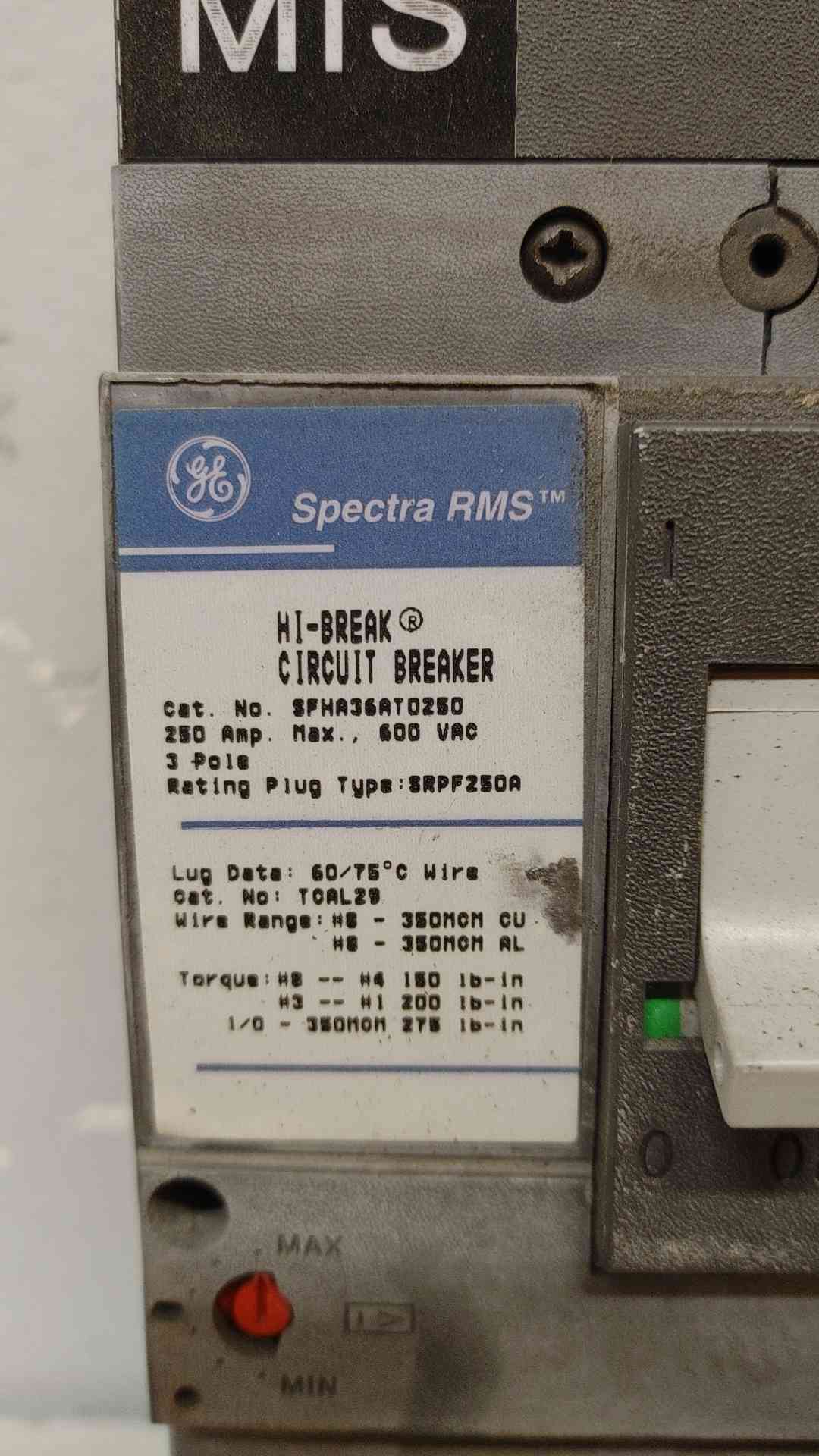 General Electric Spectra RMS 200A 3 Pole Circuit Breaker 600VAC SRPF250A