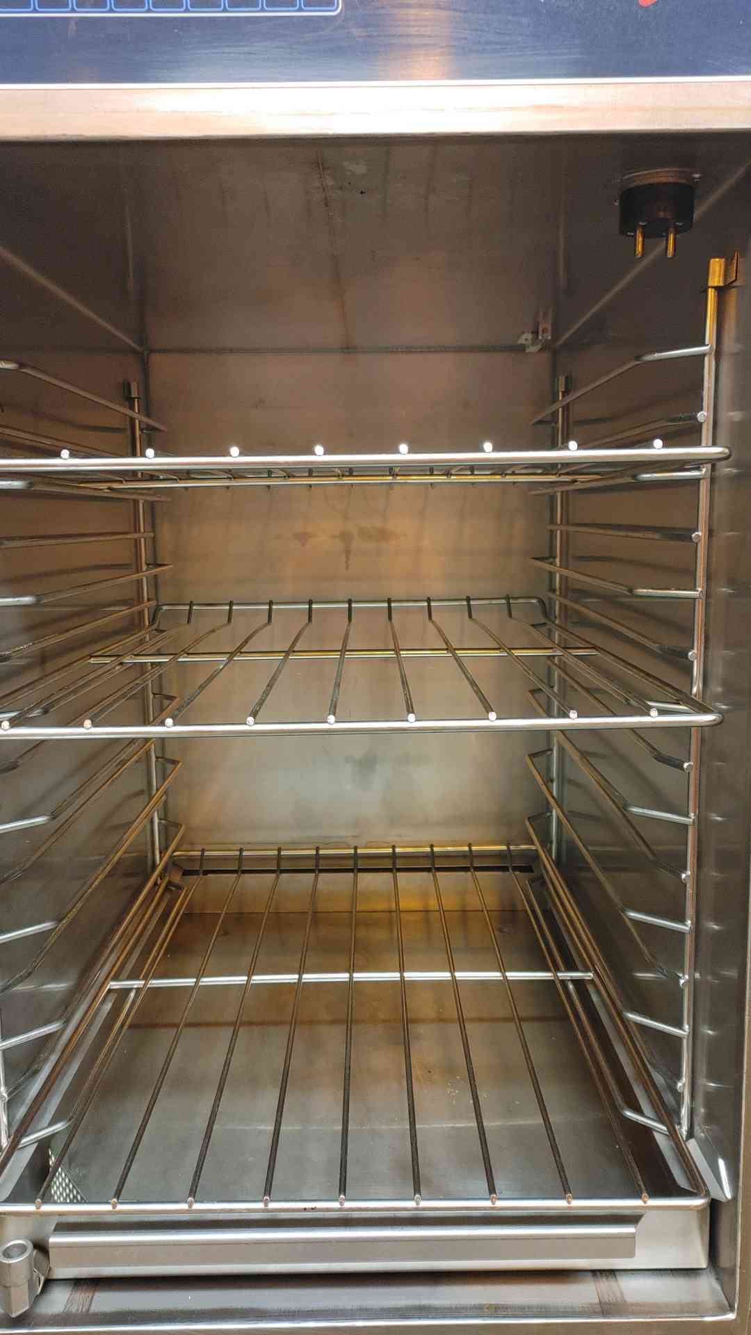 Alto-Shaam Halo Heat Full Height Insulated Mobile Heated Cabinet 1PH 208-240V 8000W 1200-THIII
