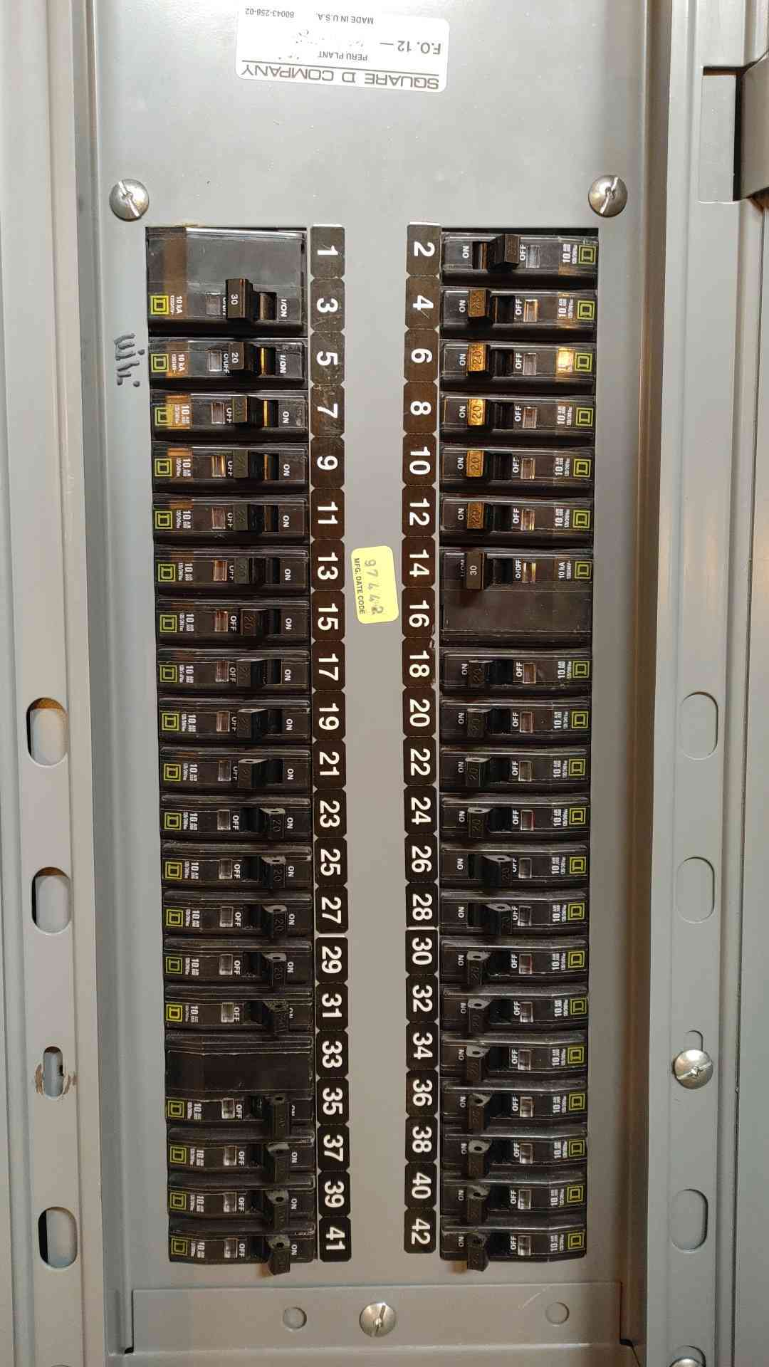 Square D NQOD Panelboard 225A 208Y/120VAC 3PH 4W MHC38S