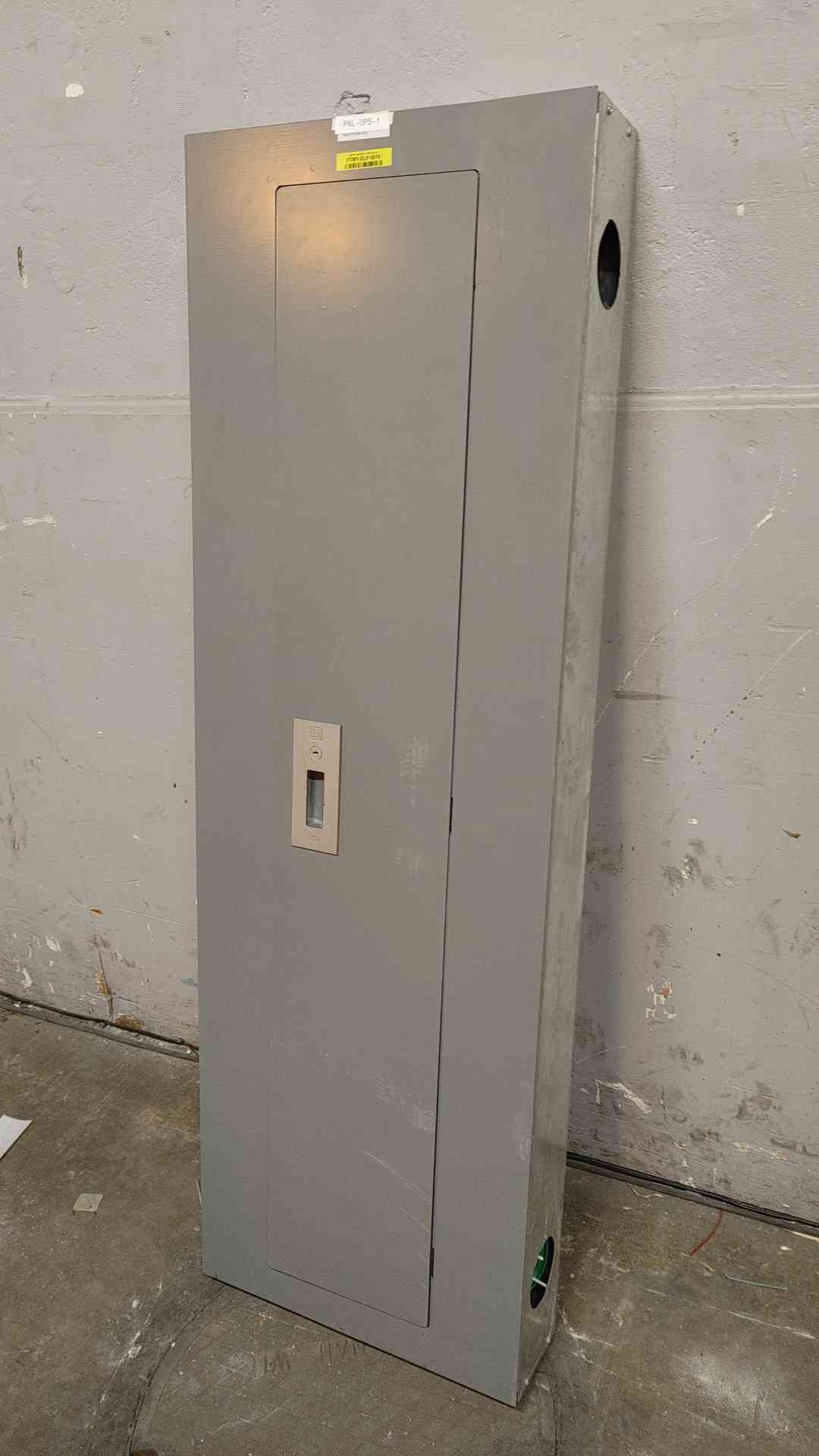Square D NQOD Panelboard 225A 208Y/120VAC 3PH 4W NQOD454L225CU w/ Main