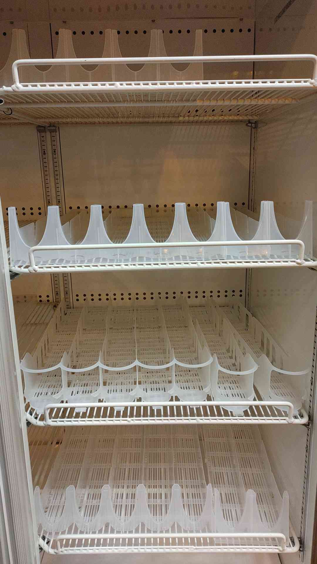 Hussman Upright 3 Door Cafeteria Cooler Refrigerator 115V 1PH BCH-68