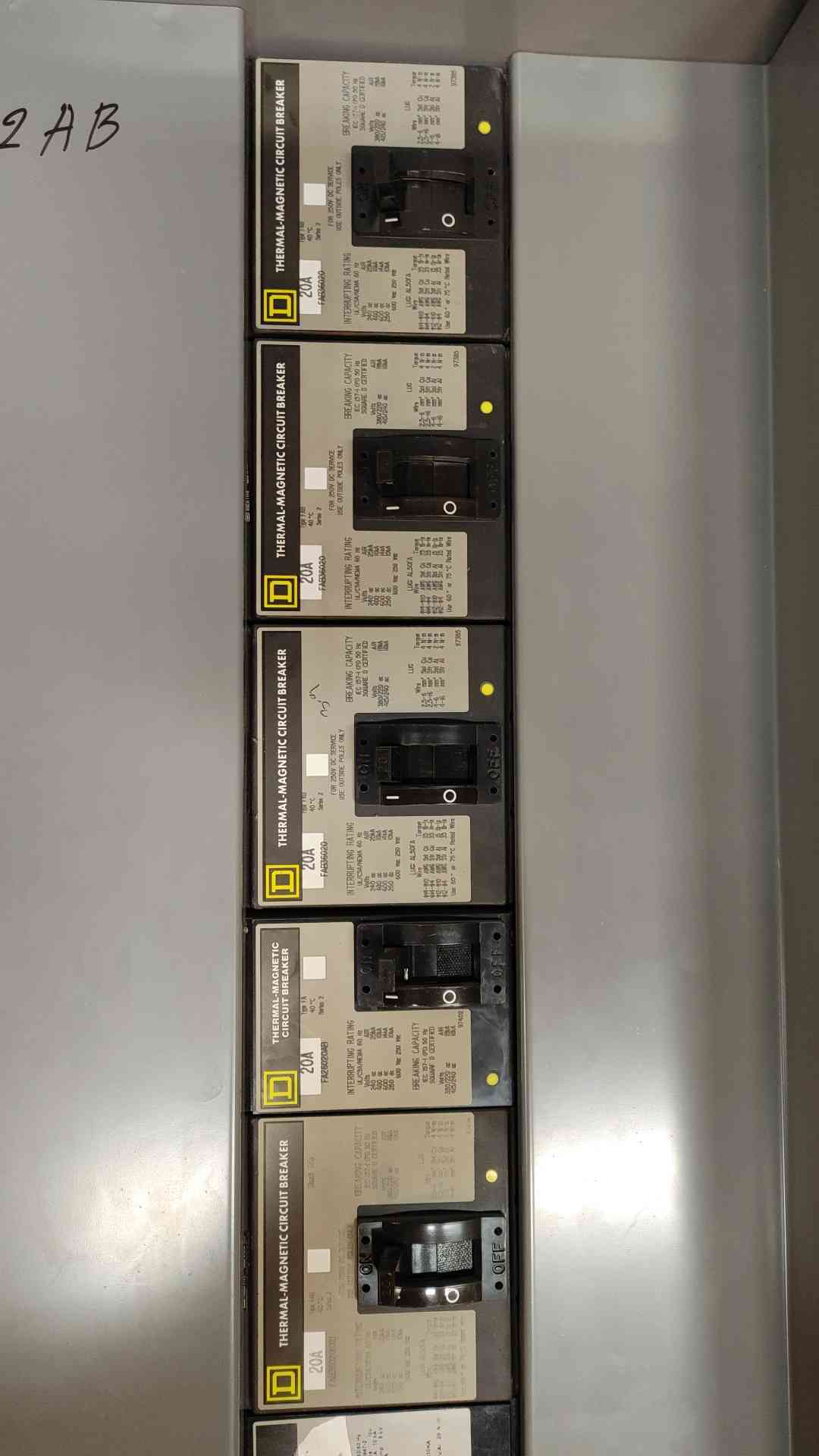 Square D I-Line Breaker Panelboard 600A 480Y/277V 3PH 4W 21 Breakers