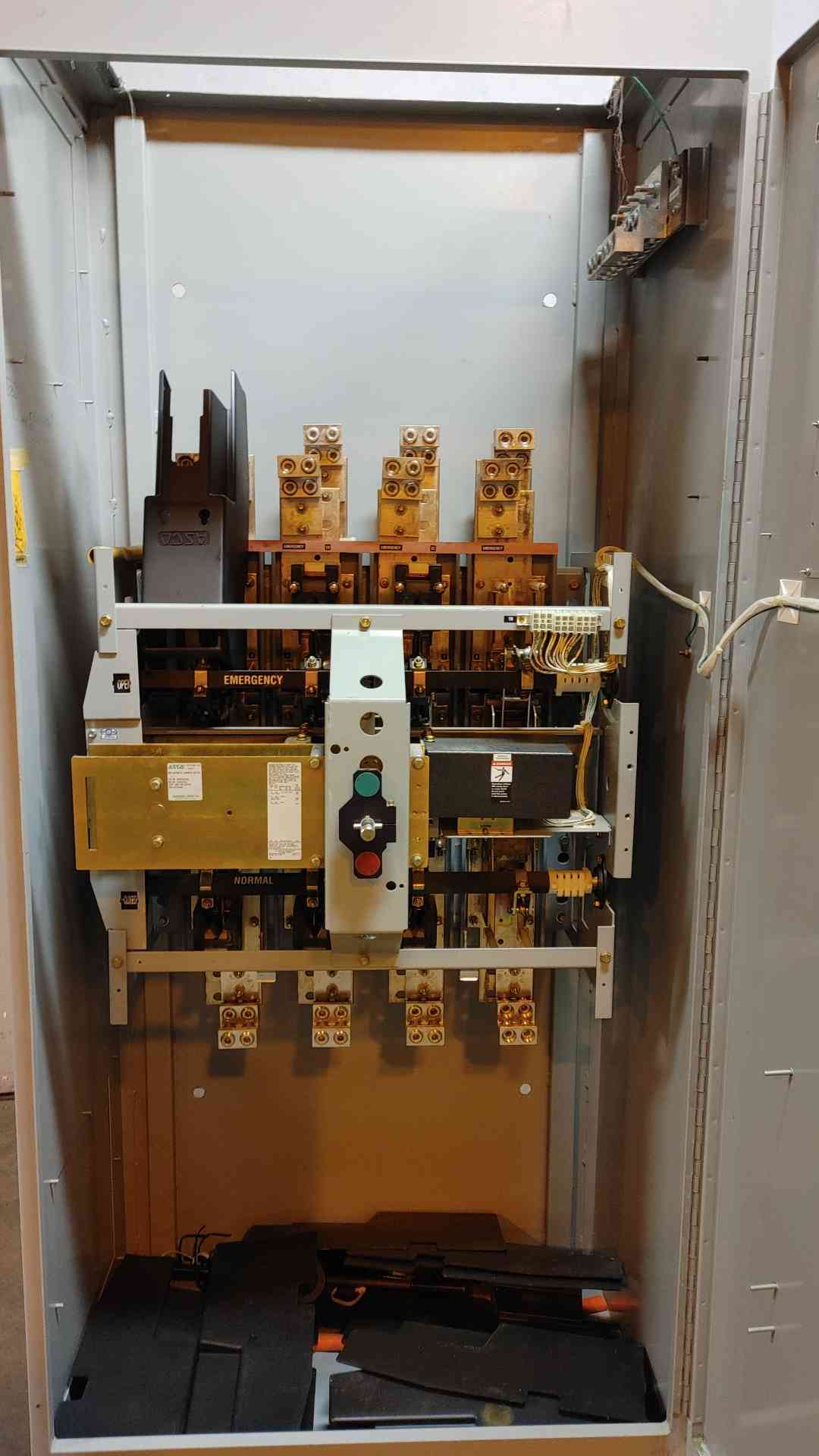 ASCO Non-Automatic Transfer Switch 1000A 480Y/277V G48631000XC