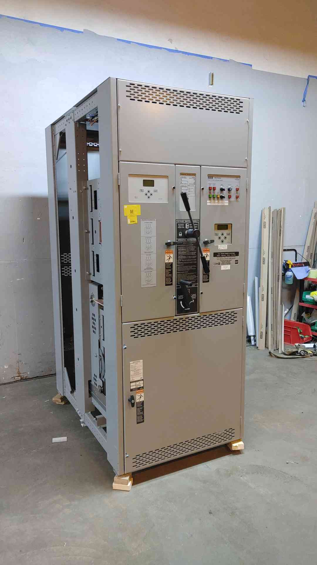 2000A 208V ASCO 7000 Series Transfer & Bypass ATS G7ADTBB32000C5XC Emerson