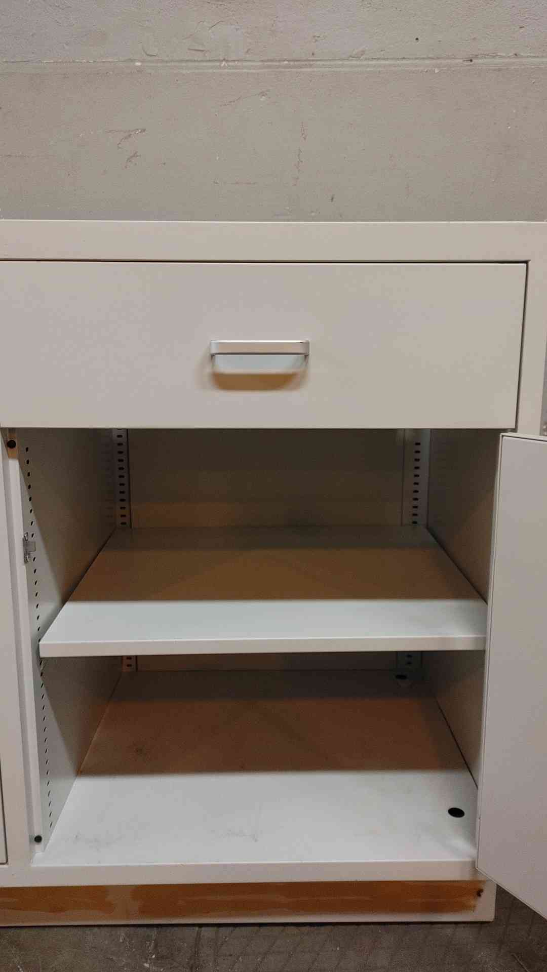 4' Duralab Mixed Casework White (108307)