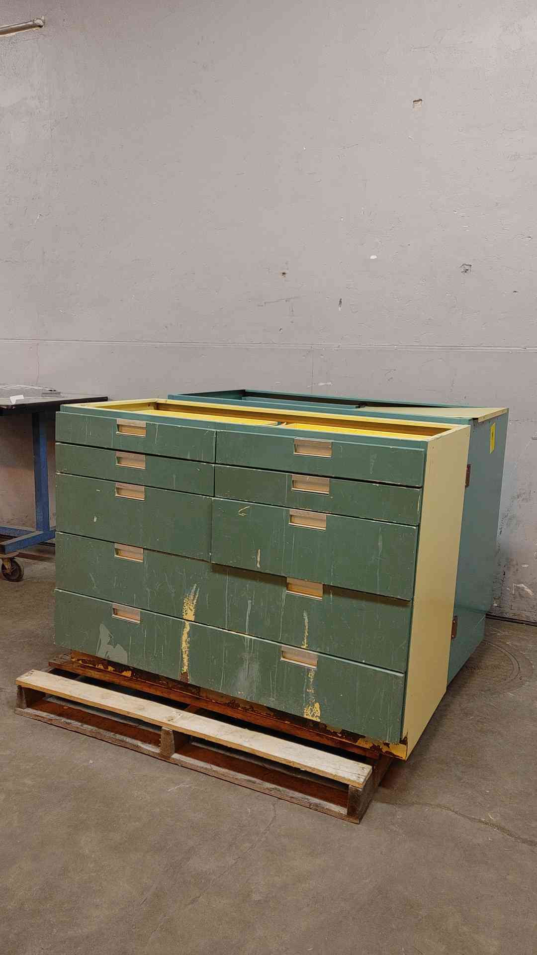 4' Drawers Only Casework (108384)
