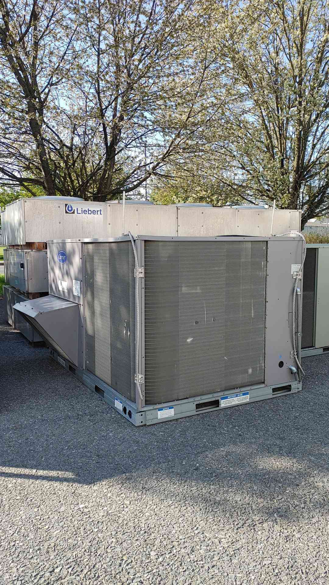 Carrier WeatherMaker RTU 208/230V 3PH 120000BTU 48TCED09A2A5A0A0G0 (108406)