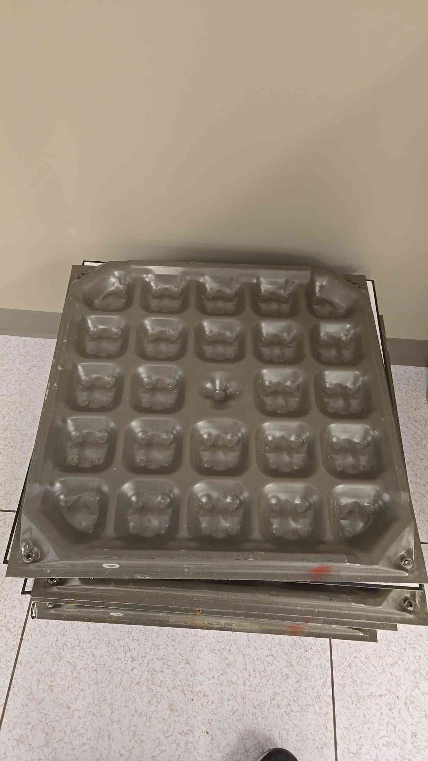 Tate 24x24 Raise Floor Tiles CCN1250DD