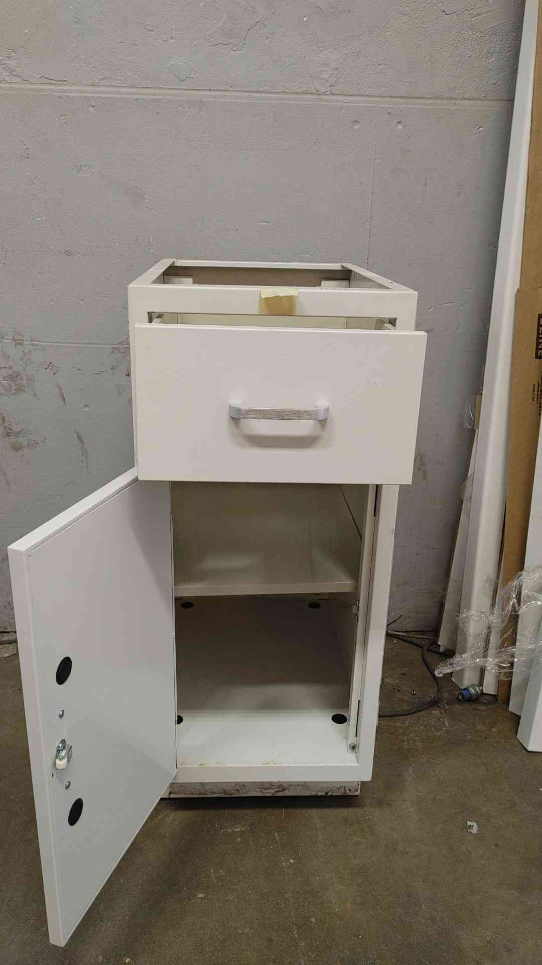15" Duralab Mixed Casework (108661)