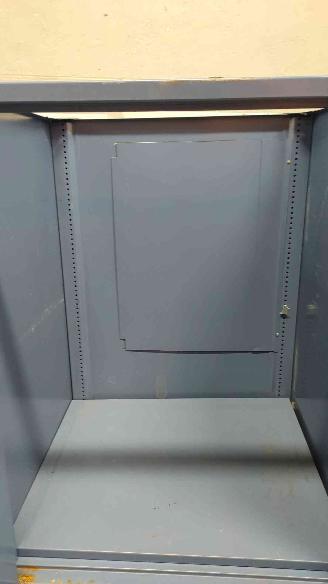 2' Hamilton Single Door Casework (108663)