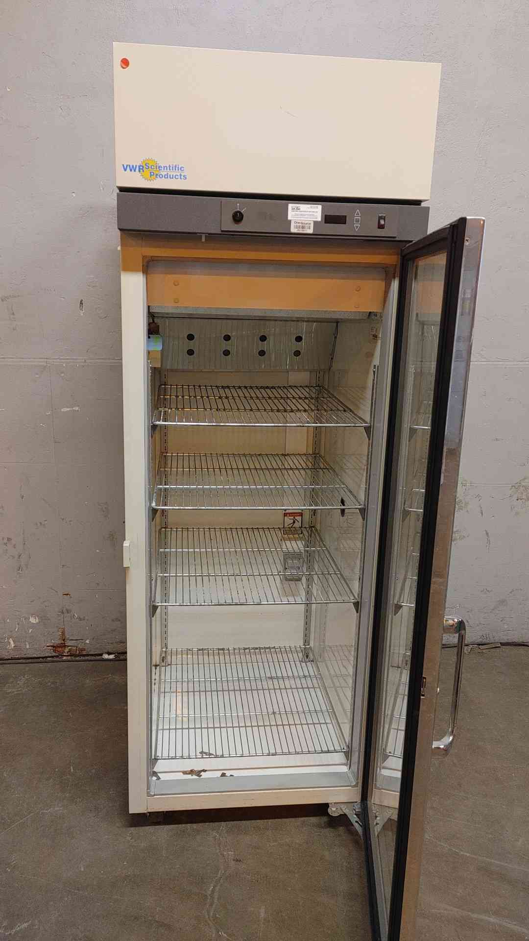 VWR Scientific Single Glass Door Lab Refrigerator VCR422A20 (108702)