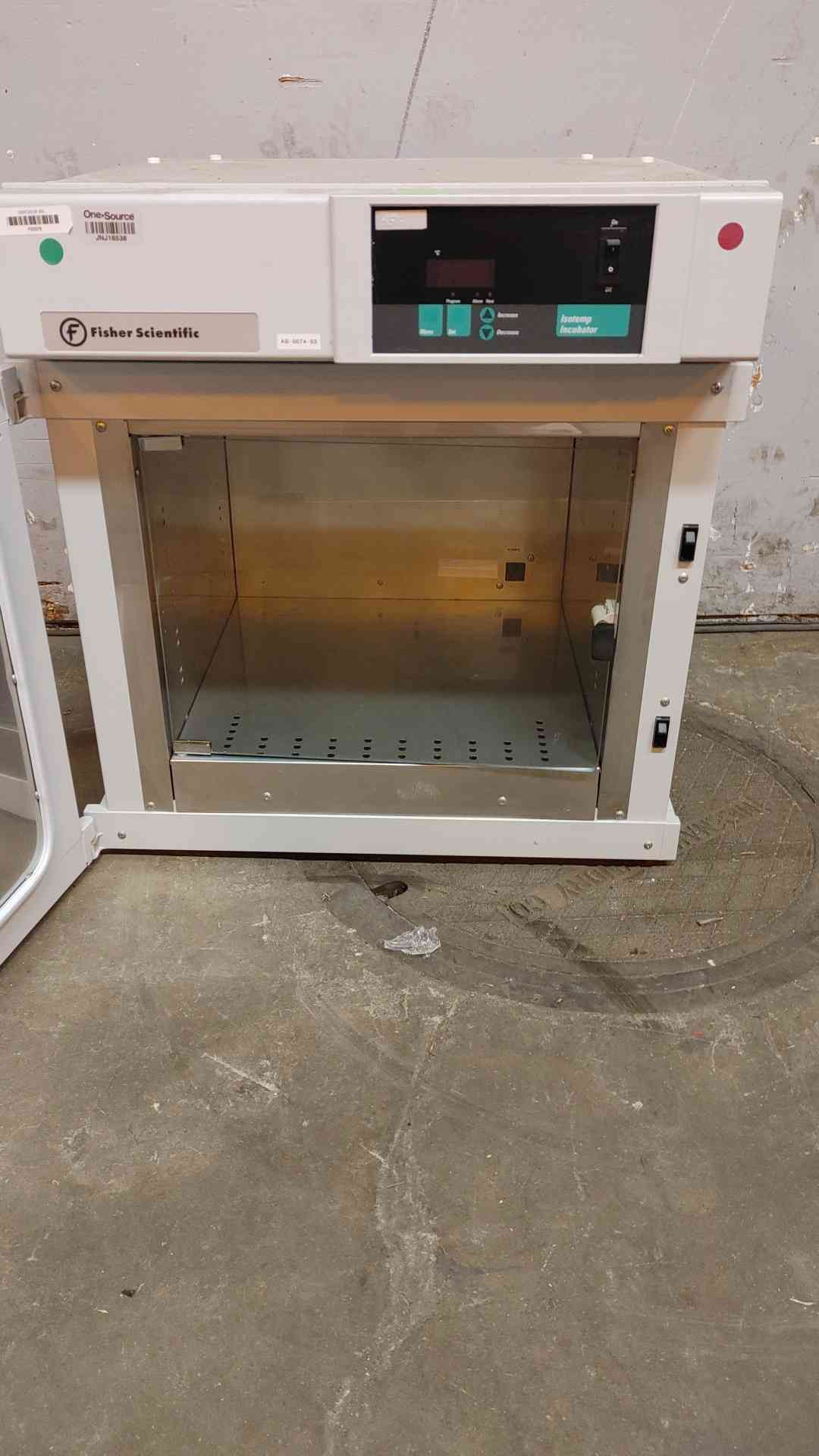 Fisher Scientific Isotemp Incubator 120V 7.2A Model 6250 (108961)