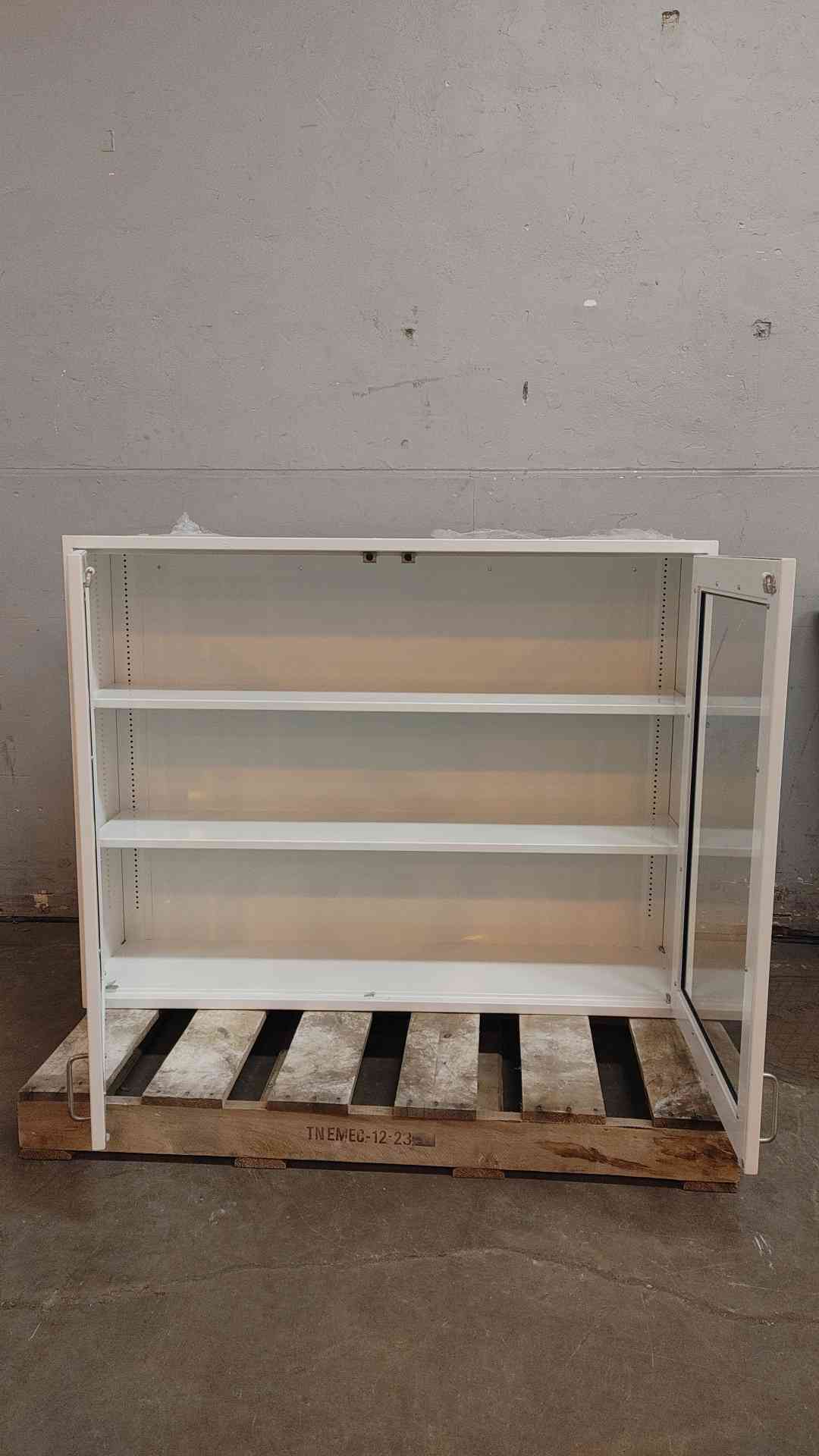 4' Jamestown Dual Glass Door Overhead Casework (109231)