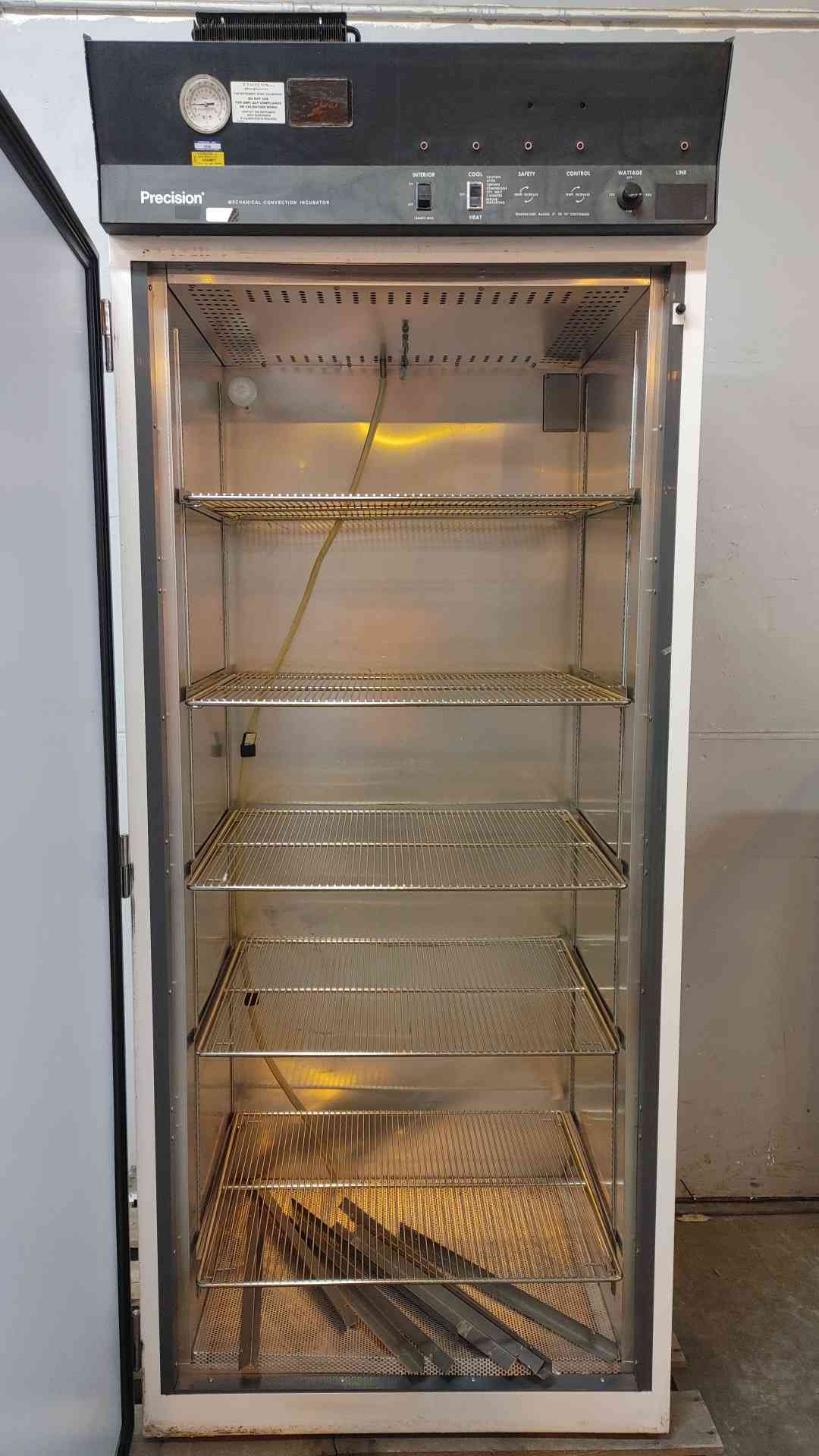 Thermo Scientific Precision Mechanical Convection Incubator Model 30MR 120V 2150W 1PH