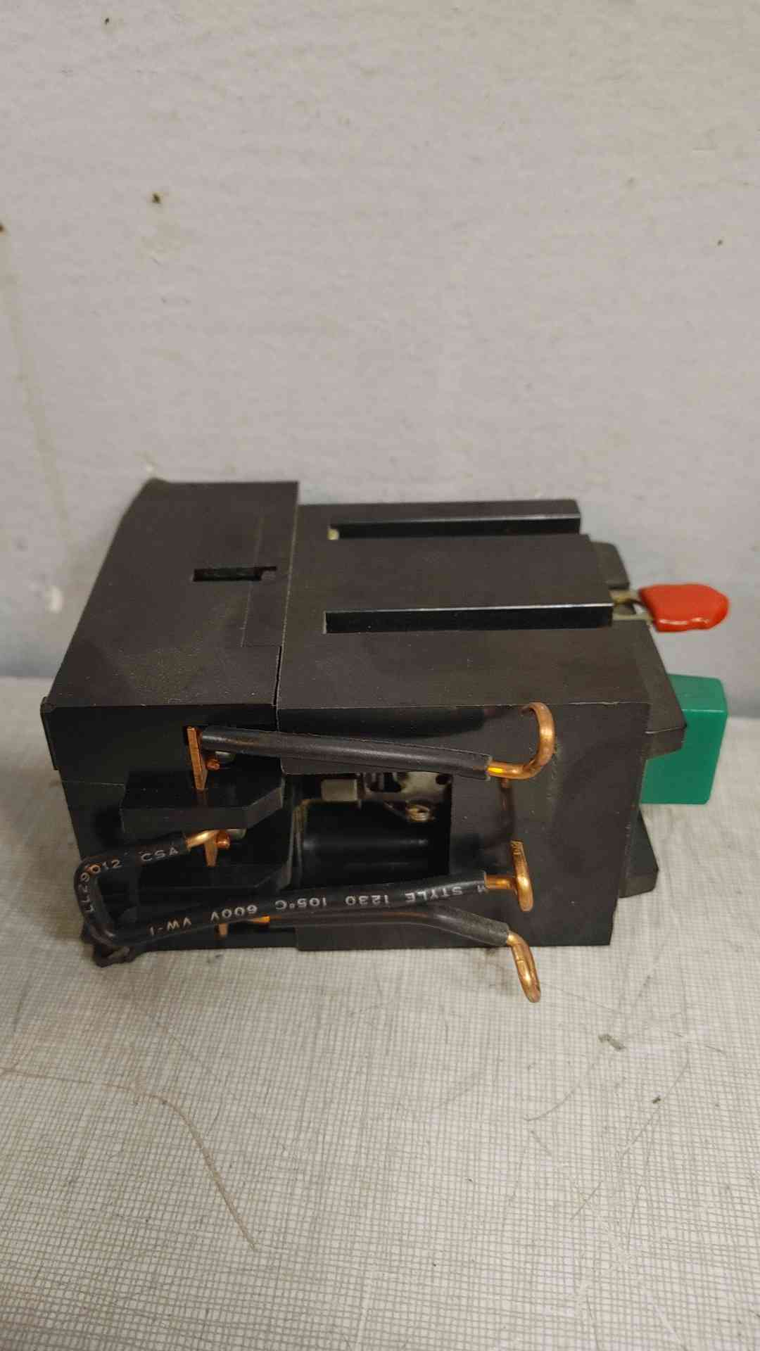 Challenger Manual Motor Starter B100M0C (109360)