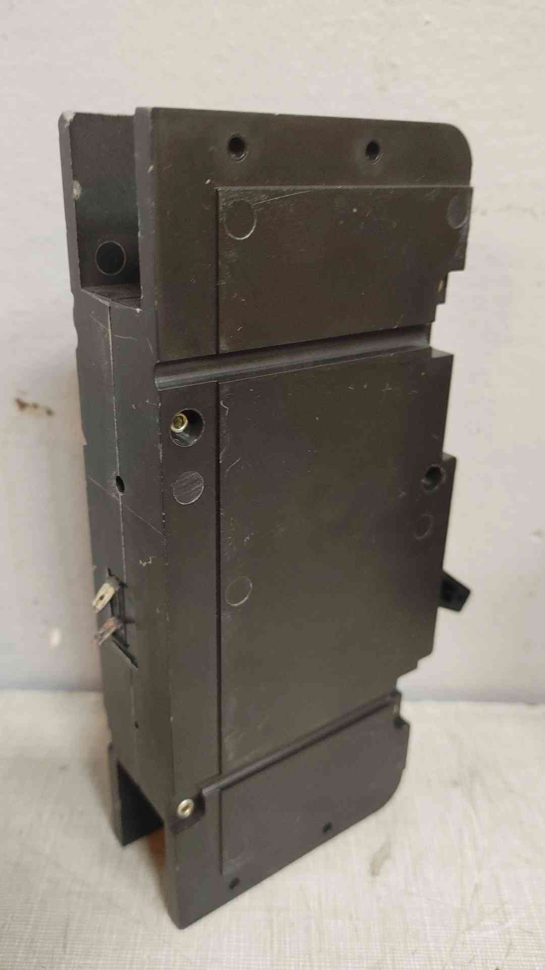 Airpax 225 Amp 1 Pole Circuit Breaker (109361)