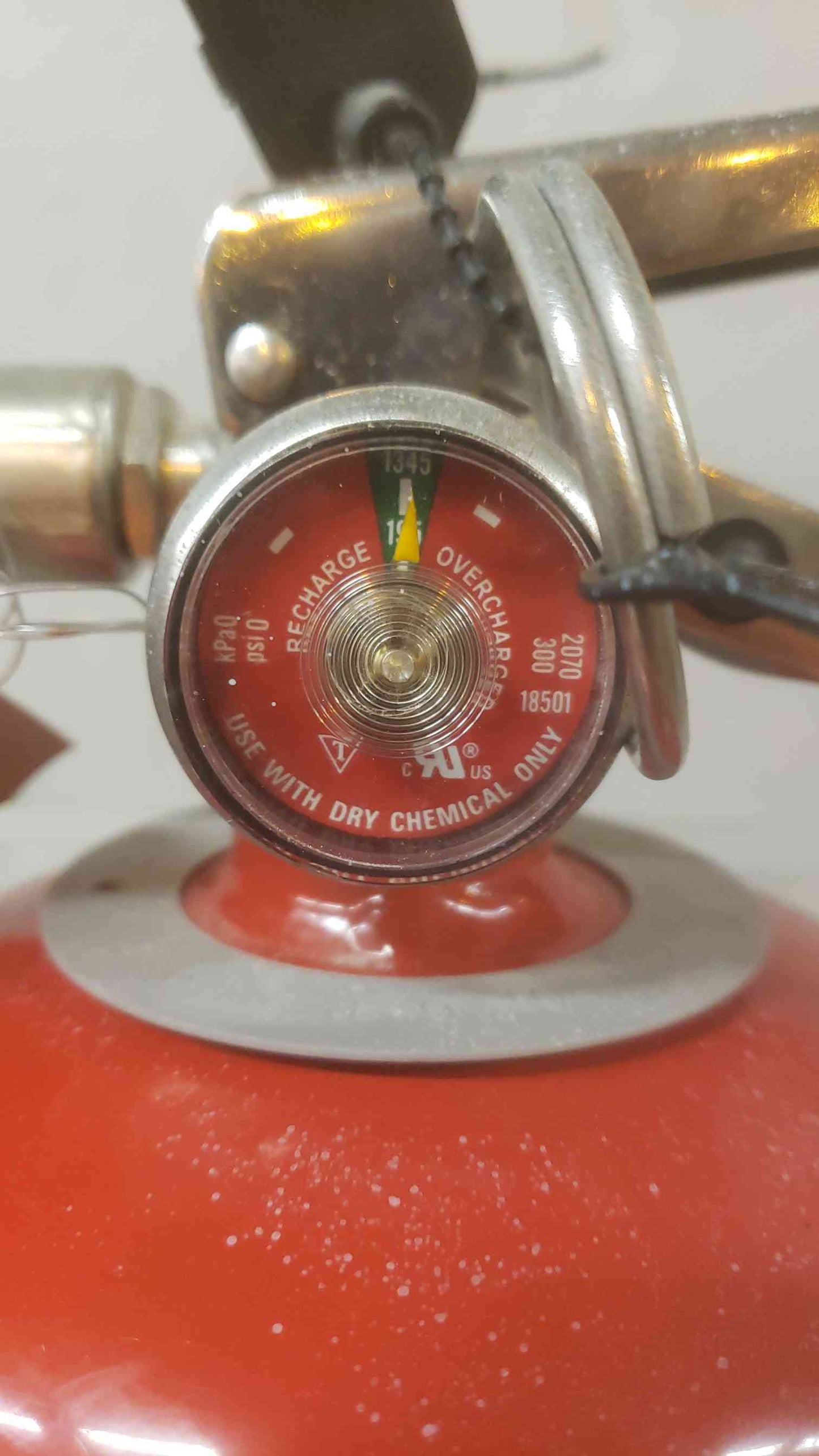 Badger ABC Dry Chemical B10M Out of Service Commercial Fire Extinguisher (SKU: 109894)