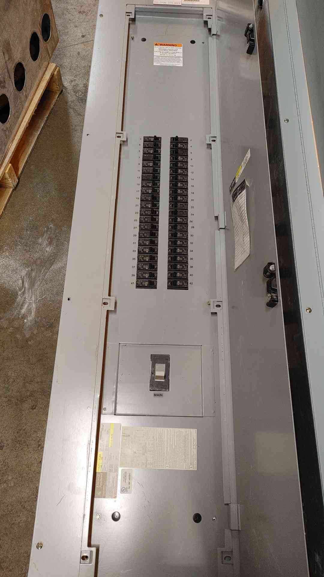 GE 120/208V A-Series 400A 3PH Panelboard ALF3424JBX with Main (SKU: 109941)
