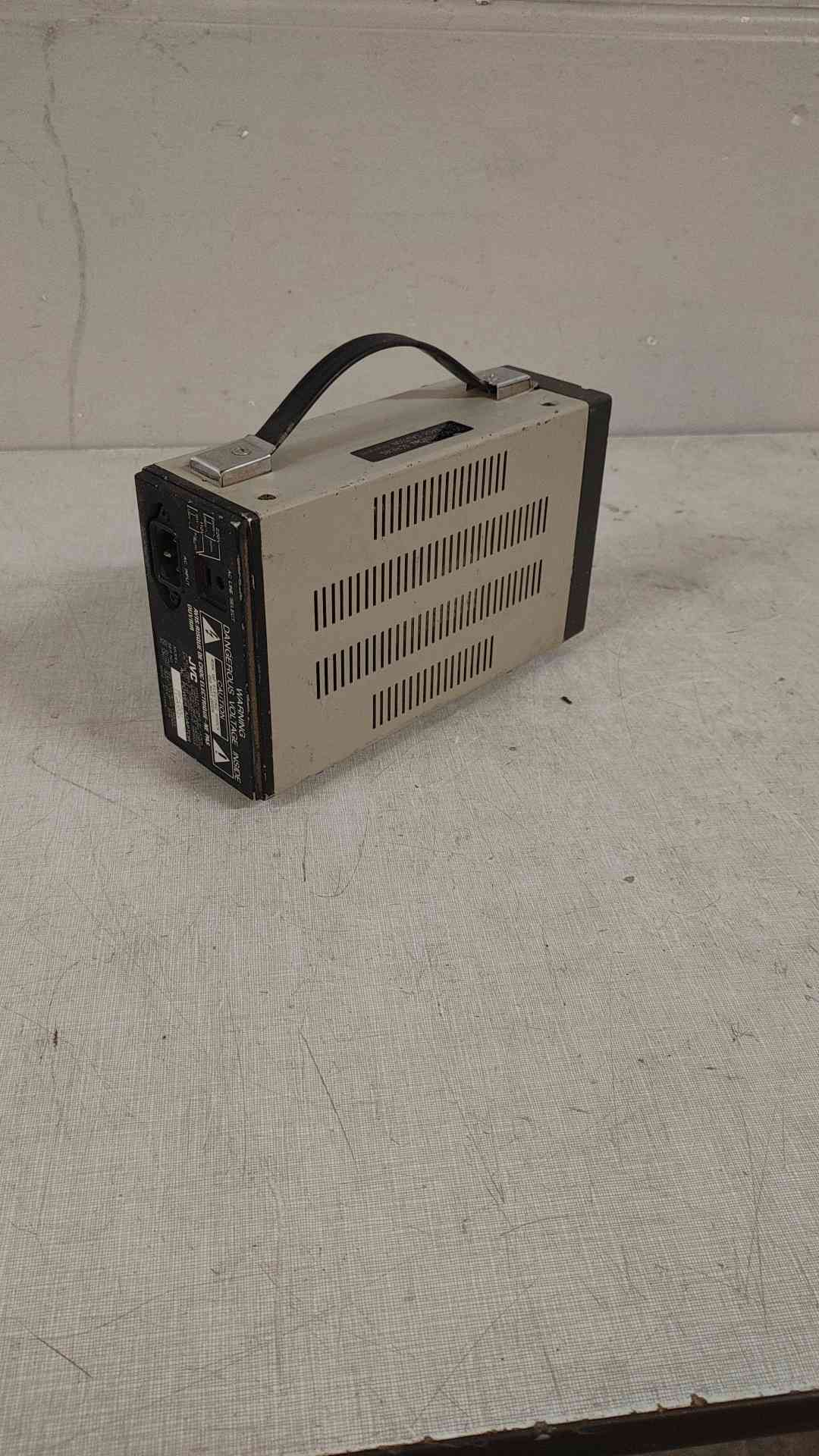 JVC AC Power Adaptor AA-C50U(SKU: 110020)