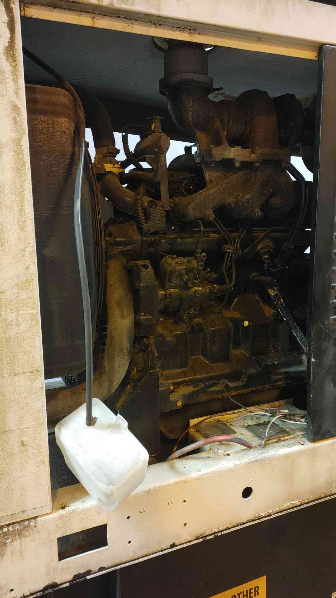 50KW KOHLER 50R0ZJ61 Diesel Generator 1&3PH 615 Hrs (SKU: 110165)