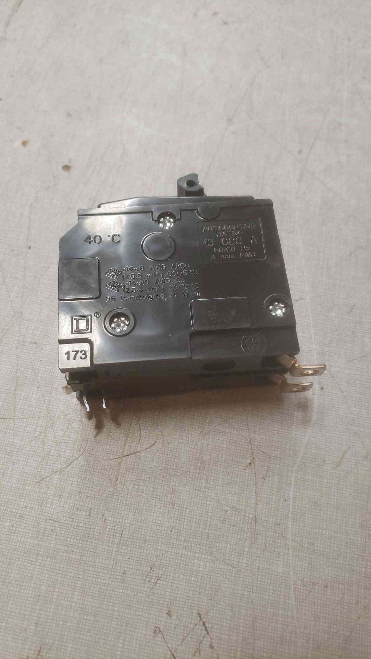 SQUARE D 2Pole 20A 120/240V CIRCUIT BREAKER (SKU: 110542)