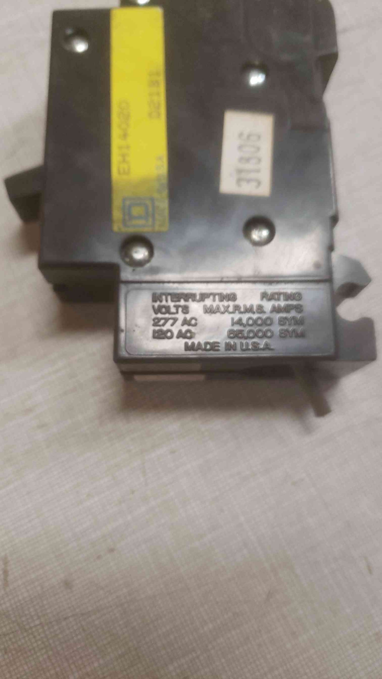SQUARE D 1Pole 20A 120V/240V CIRCUIT BREAKER EH14020(110547)