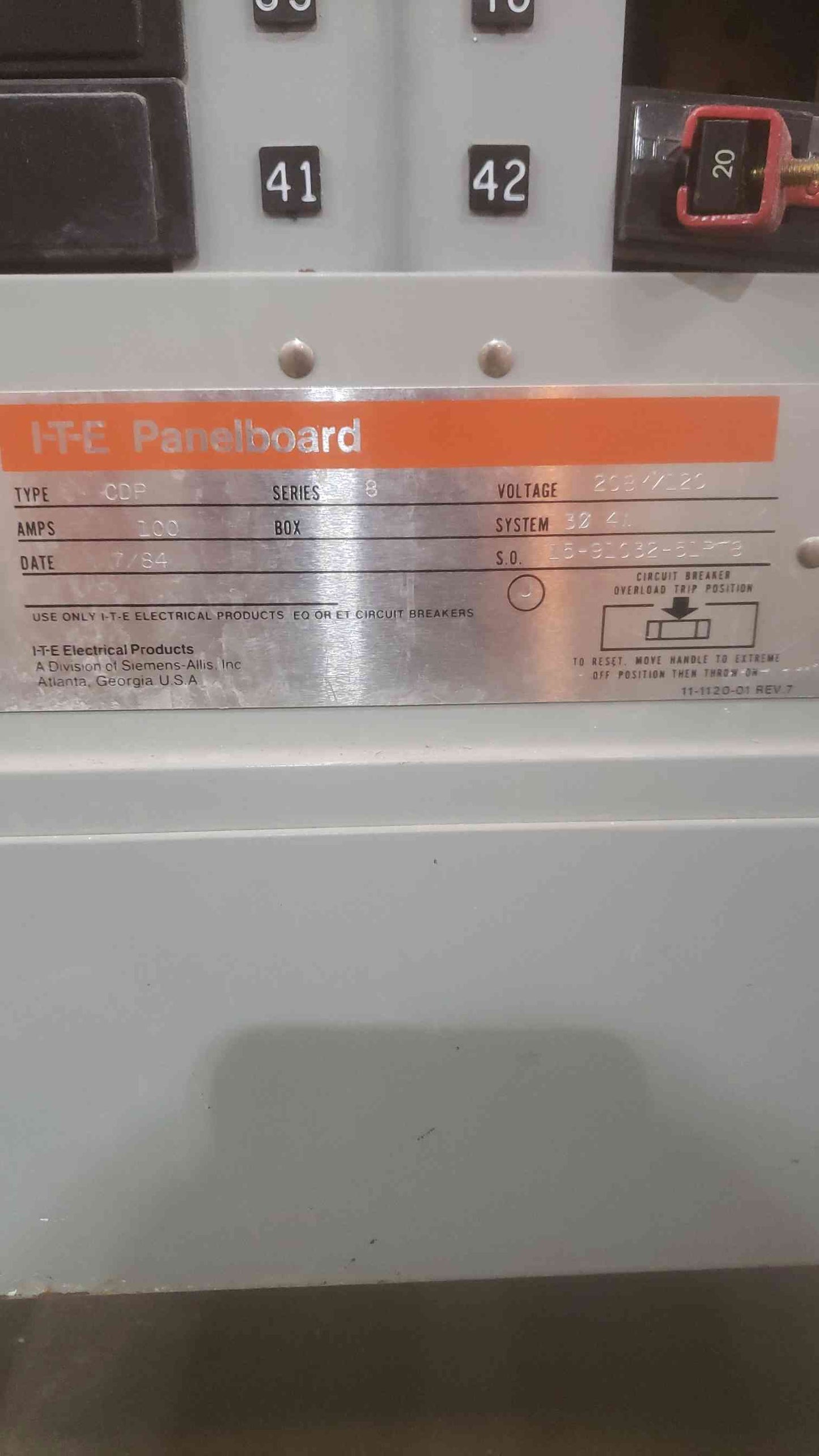 I-T-E 100A 120/208V 3PH 4W Panelboard with Main CDP(SKU: 110628)