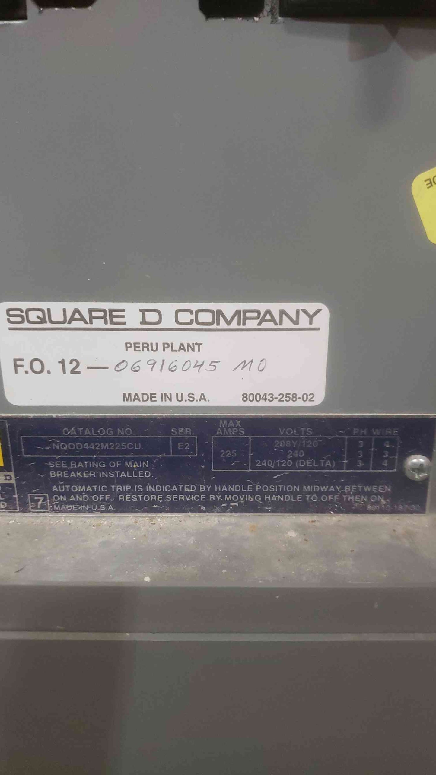 SQUARE D NQOD Series Panelboard 225A 240/120V 3PH 4W NQOD442M225CU