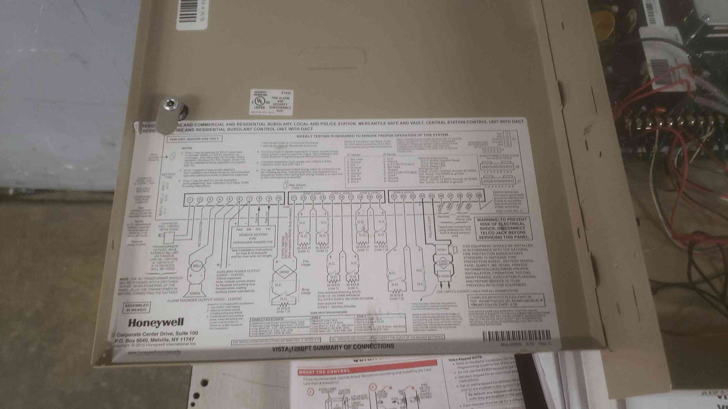 Honeywell Fire & Residential Burglary Control Unit VISTA-128BPT