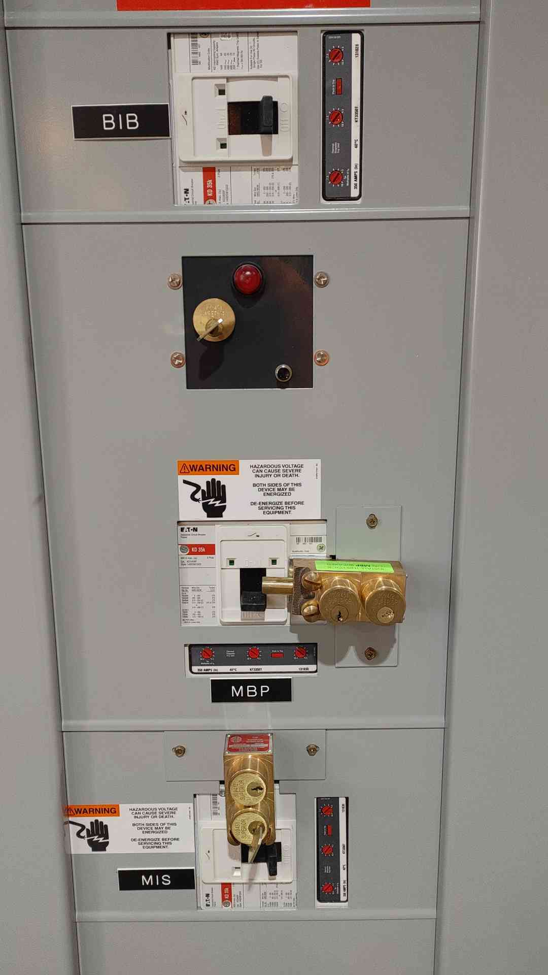 400A EATON Pow-R-Line Panelboard PRL4 208Y/120V 3 Breaker MBP (SKU: 111919)