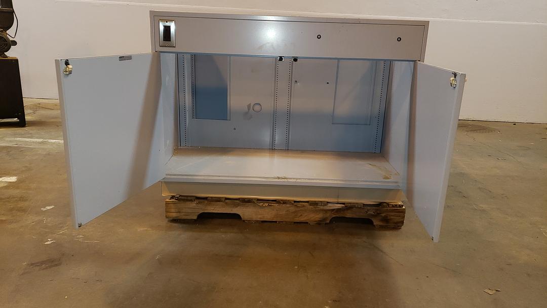 48" Hamilton Fume Hood Base w/ Outlet on the Left(S6LLST7550)