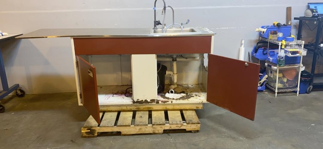 81x24x35" Lab Casework Sink W/ Fixtures & Stainless Steel Top(S6LLST5863)