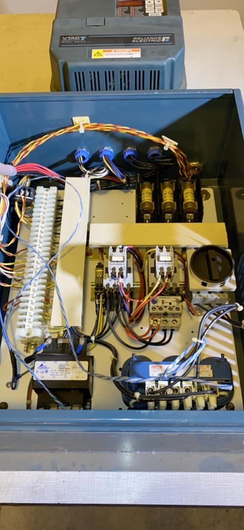 RELIANCE ELECTRIC VTAC7 HVAC Drive(S6LLST4248)