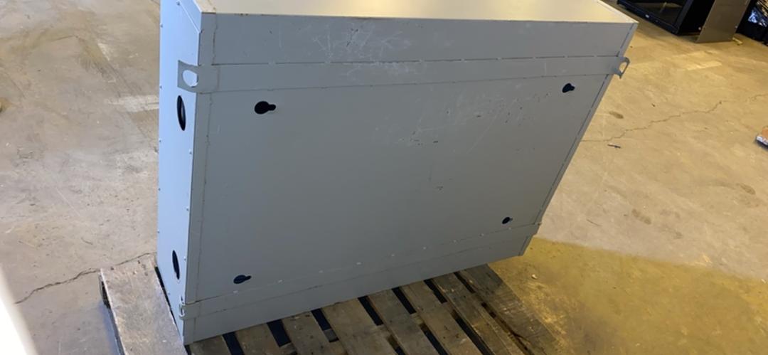 225a 208v MBP TOSHIBA Maintenance Bypass Unit 3 breaker (S6LLST4206)