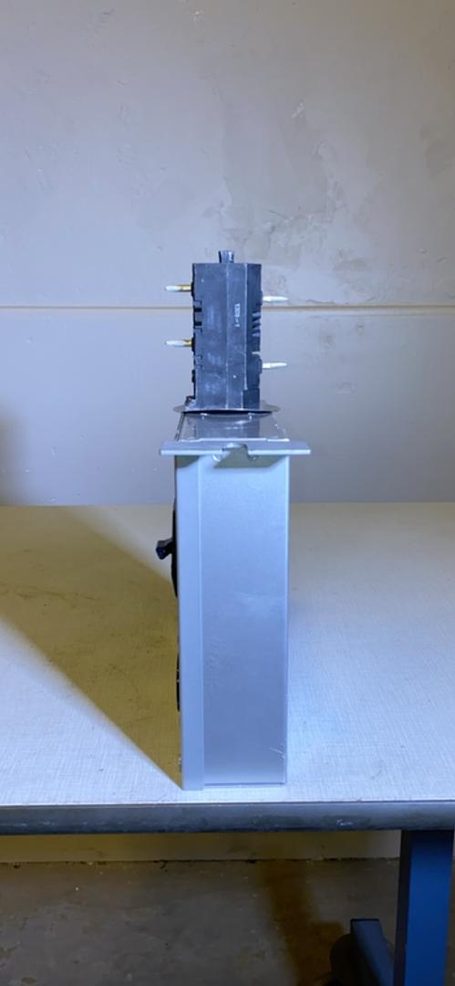 30A STARLINE Busway Tap Box 208/120v CBT5E28L6304M22R30/2(S6LLST4306)