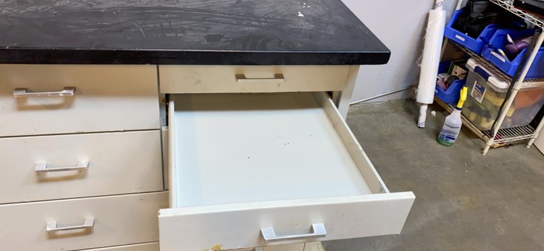 36" St. Charles 7 Drawer Cabinet W/ Sink Top(S6LLST6475)