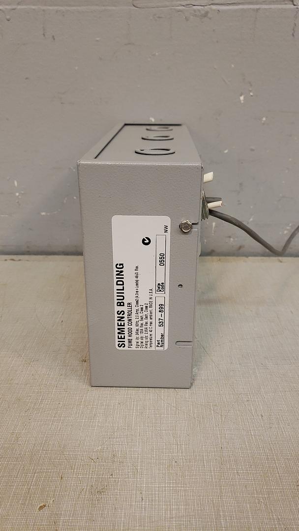 *Pickup Only* Siemens Building Fume Hood Controller 537-899(S6LLST9806)