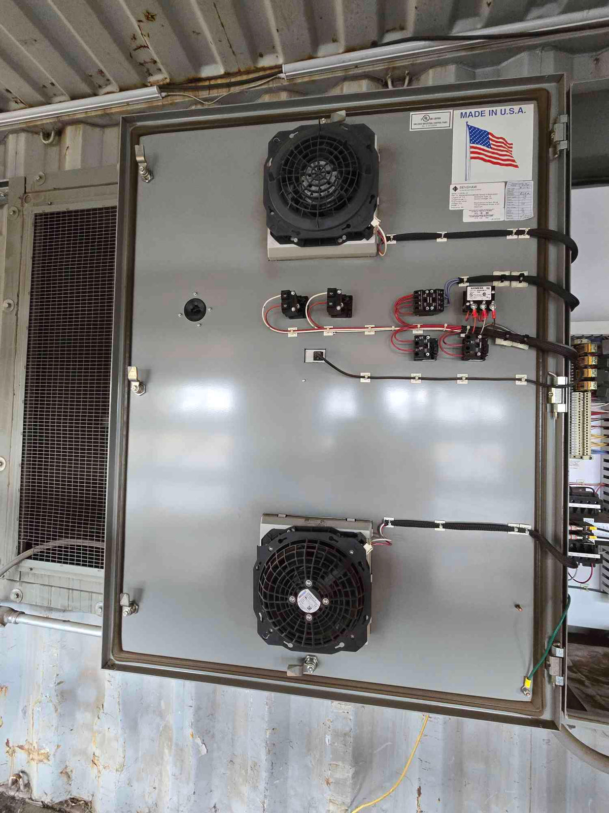 Benshaw RSI040SDH24 Enclosed VFD Control Panel 7.5 HP 415V 3 Phase H2 VFD NEMA 12