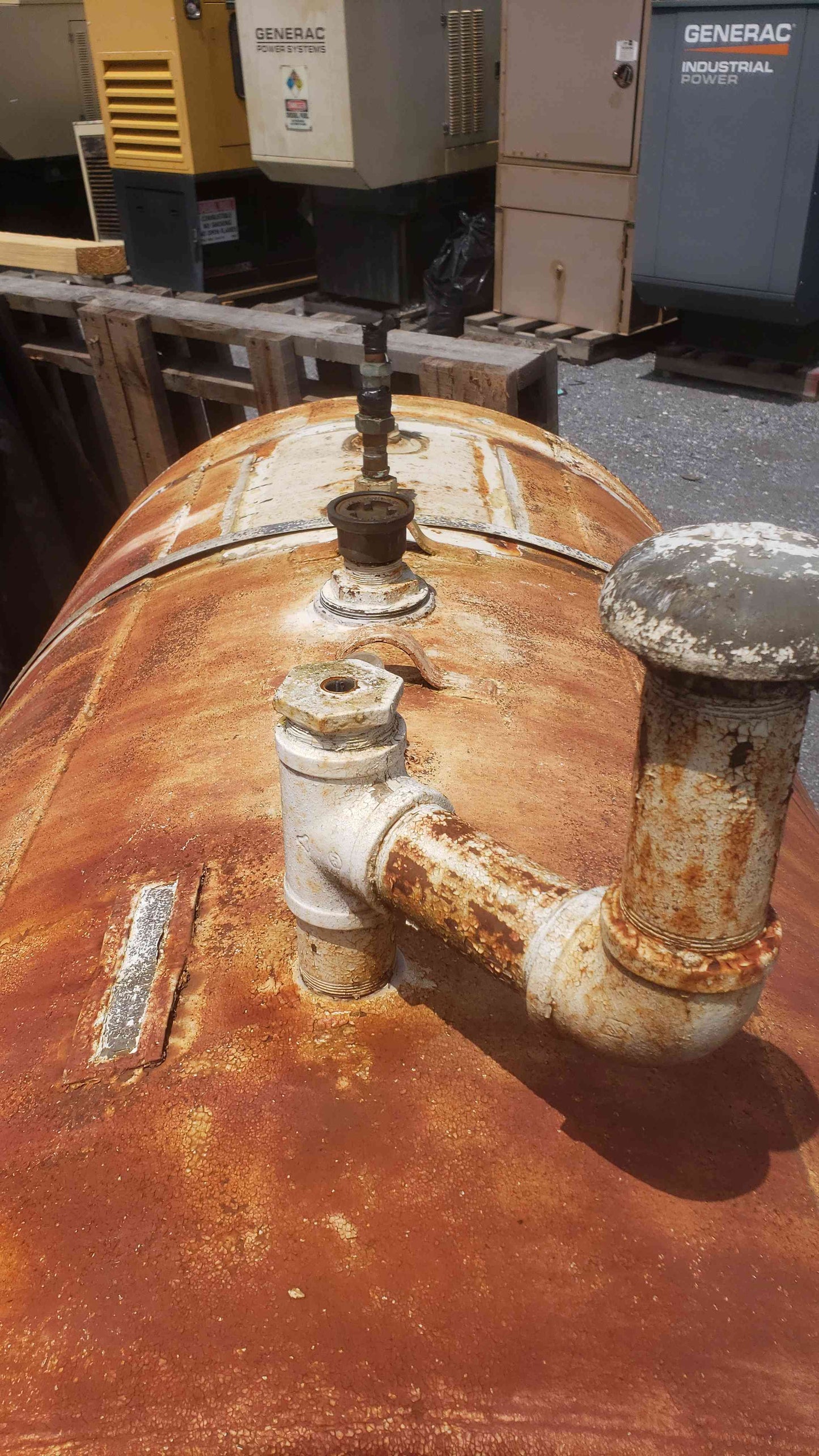 500 Gallon Diesel Fuel Storage Tank Horizontal Cylinder (SKU: 109301)