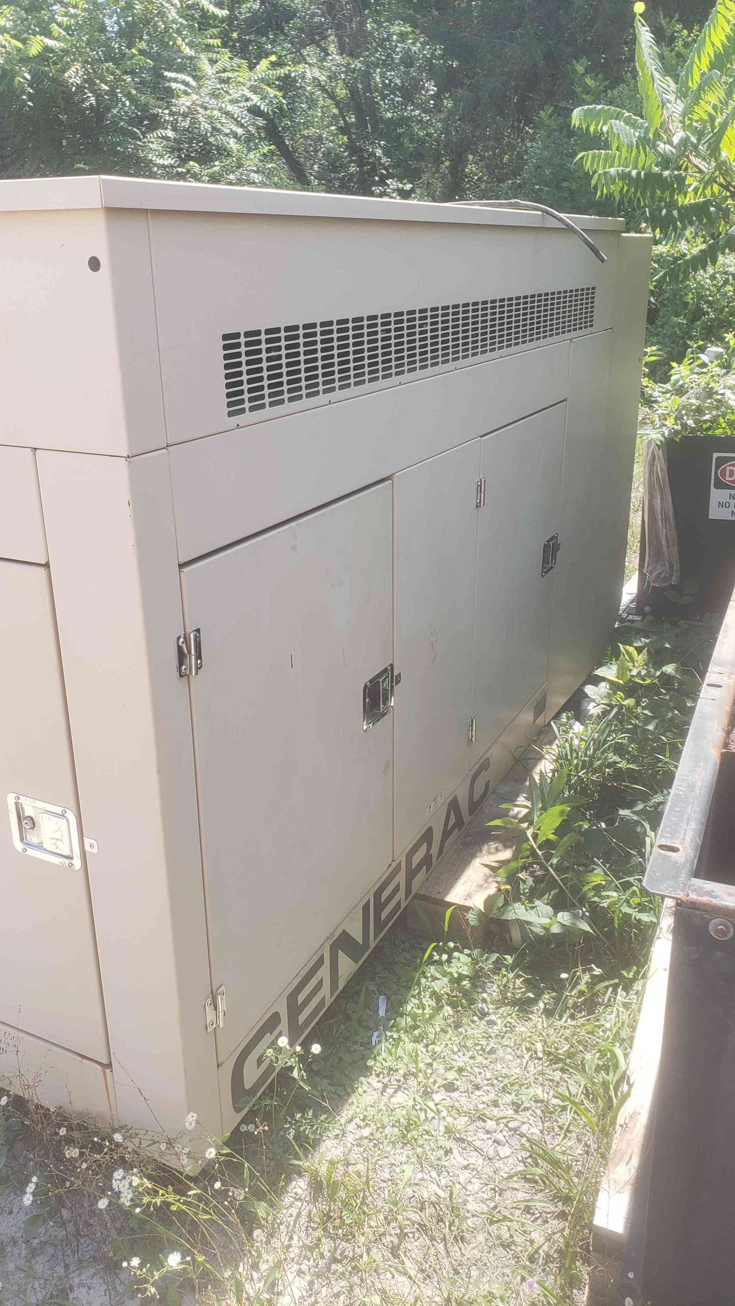 Generac Generator Enclosure 117"x40"x60" (SKU: 109992)