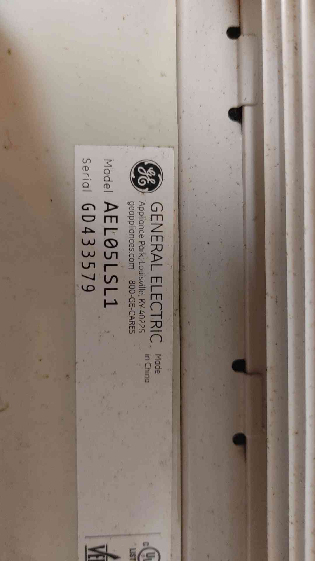 GE 5050BTU Indoor Window AC Unit 115V 1PH AEL05LSL1(104704)