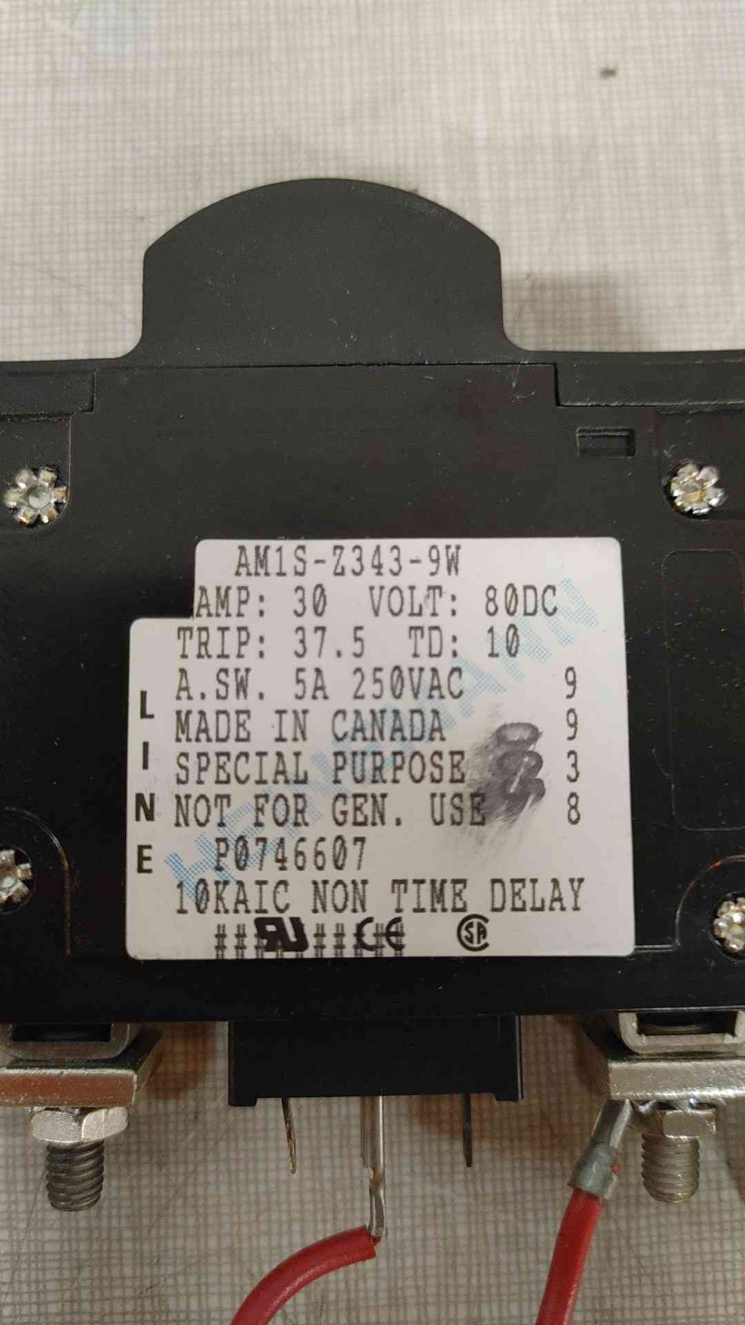 Heinemann 30A 1 Pole Circuit Breaker 80VDC 250VAC 10KA AM1S-Z343-9W(104840)
