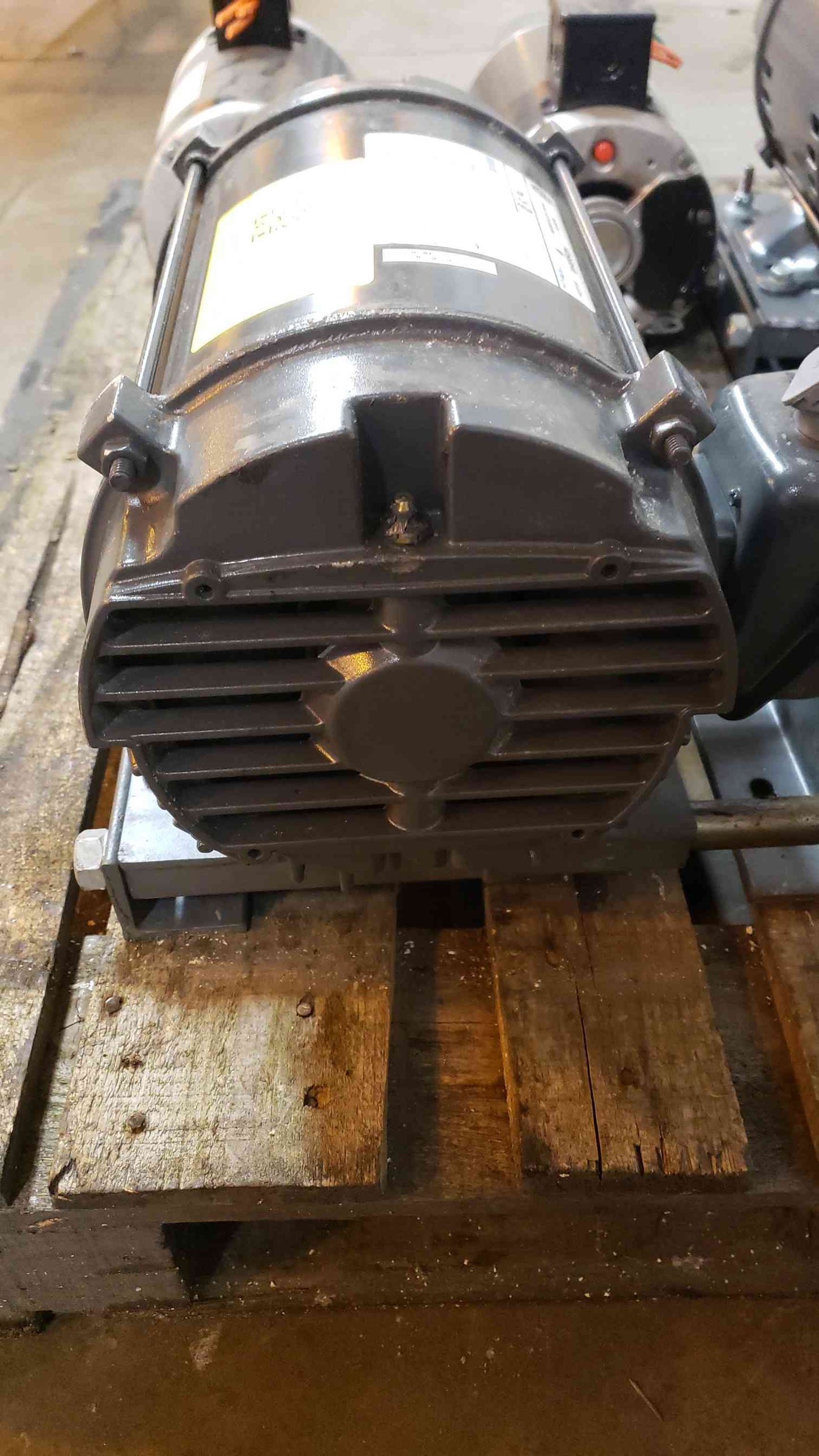 5HP US Electric Motor Emerson D5P2B CG22 208-230/460 3 Phase